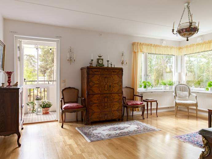 Apartment, 3 rooms, 93 m²