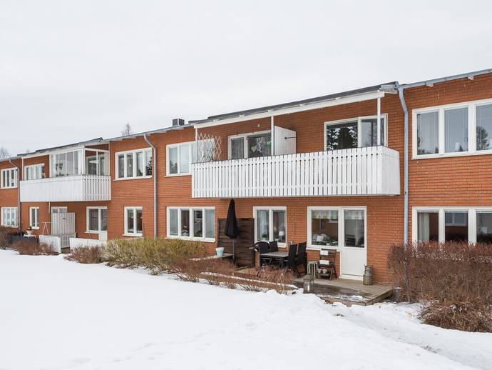 2 rok · 61 m² · Ängevägen 26 A