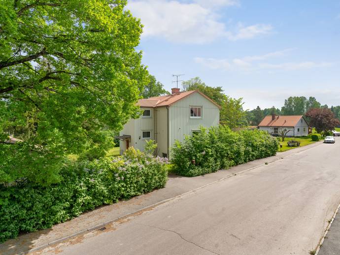8 rok · 120 m² · Gråstensgatan 6
