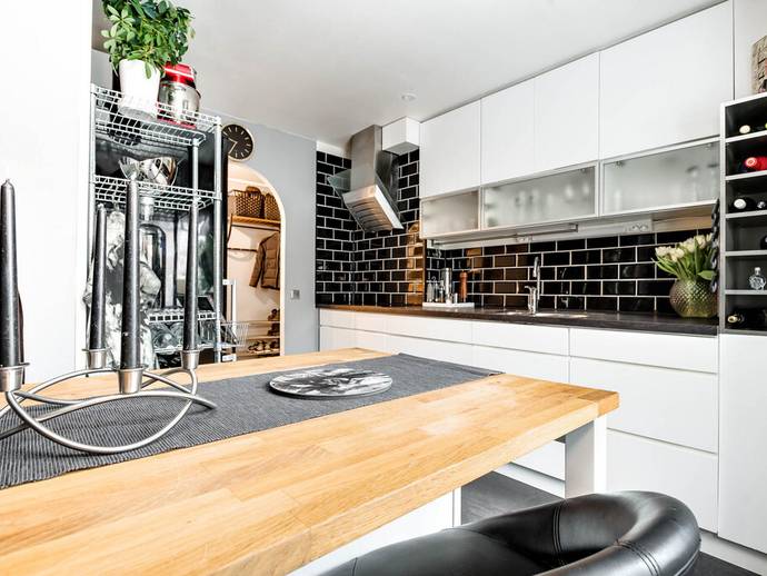 2 rok · 58,2 m² · Fjärdhundragatan 27b