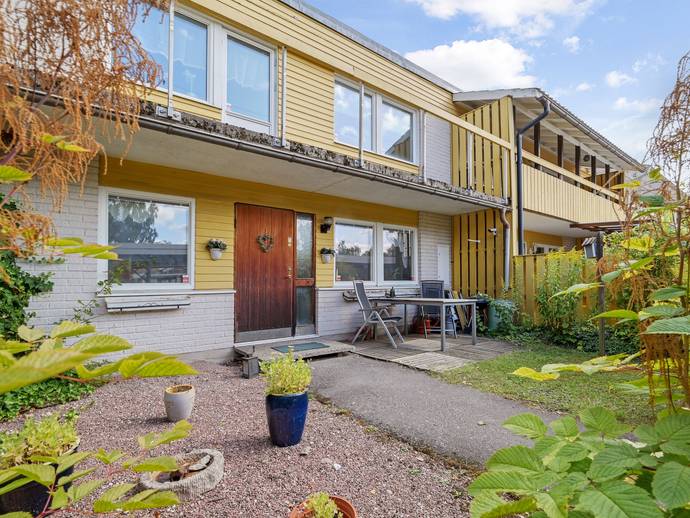 Semi-detached/terraced