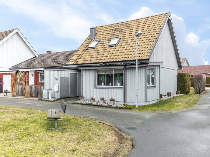 4 rok · 99 m² · Fäladsvägen 28