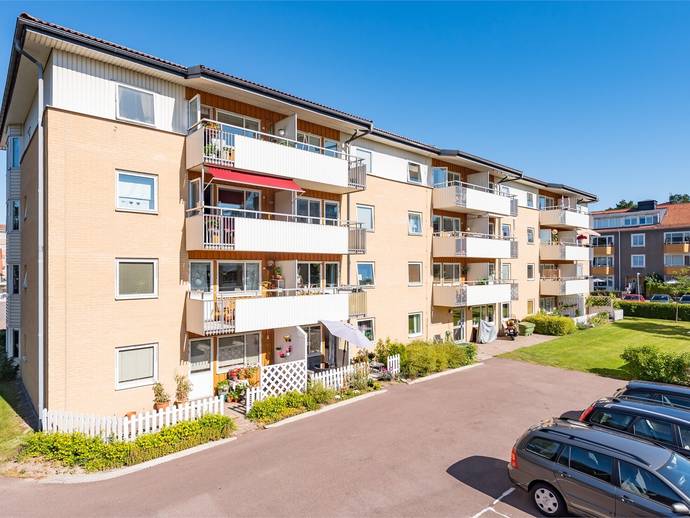 2 rok · 66,6 m² · Sturegatan 8