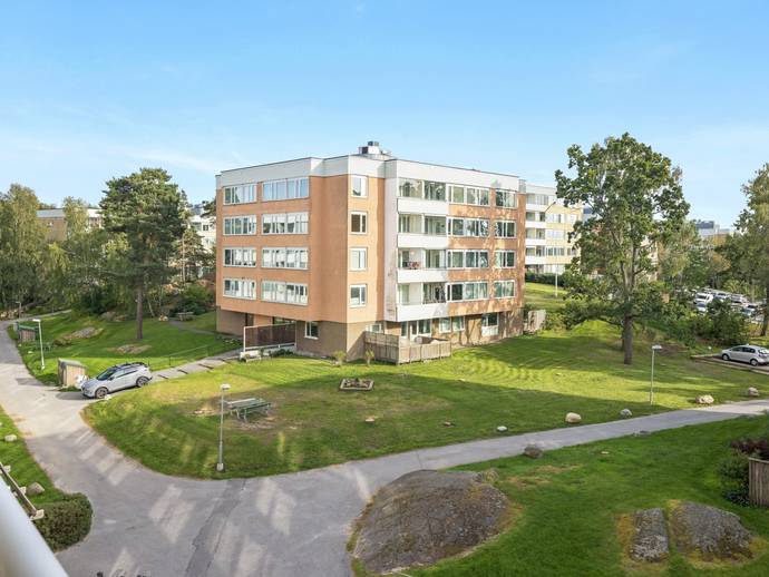 Loftvägen 3, 3 tr i Skogås, Huddinge kommun - lägenhet till salu - Hemnet