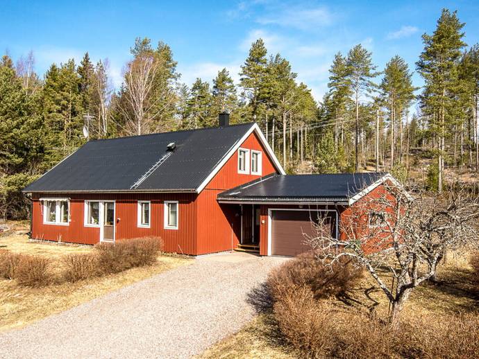 6 rok · 100 m² · Parkvägen 10