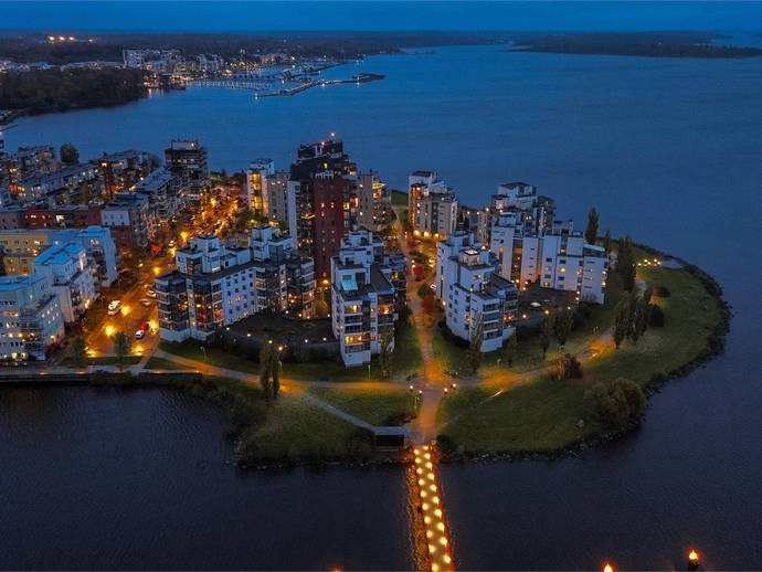 FYRBÅKSVÄGEN 4 i Lillåudden, Västerås kommun - lägenhet till salu - Hemnet