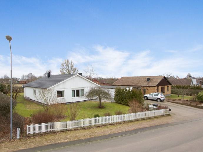 4 rok · 105 m² · Färdvägen 12