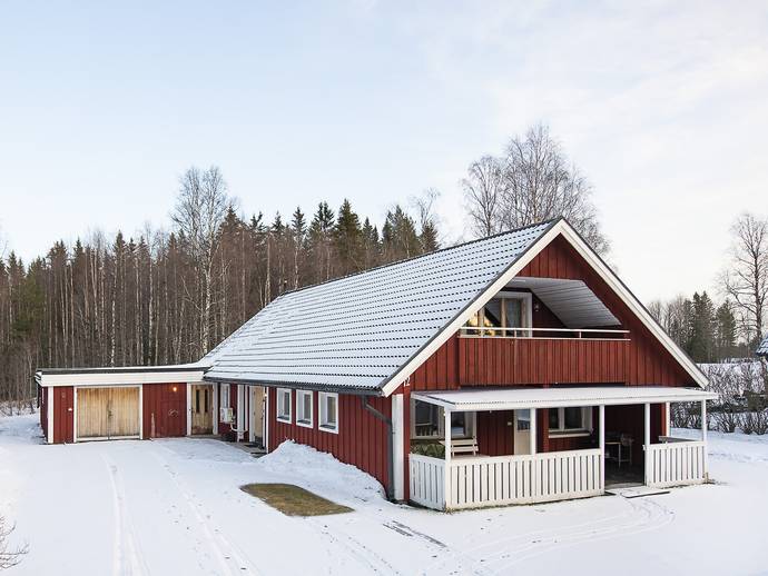 6 rok · 152 m² · Nygårdsvägen 12