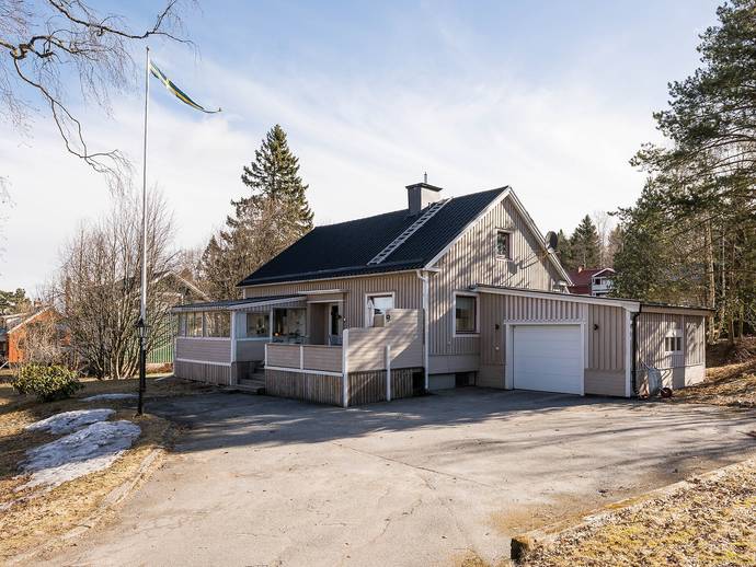 5 rok · 122 m² · Genesåsvägen 9
