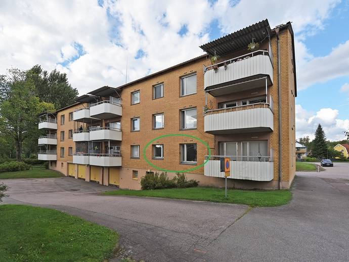 Hyttgatan 4 i Björneborg, Kristinehamns kommun - lägenhet till salu ...