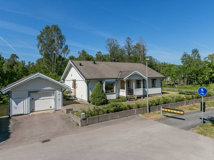4 rok · 125 m² · Vitklövervägen 7