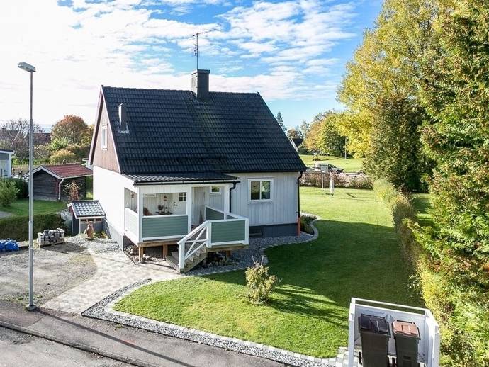 4 rok · 104 m² · Slåttervägen 11