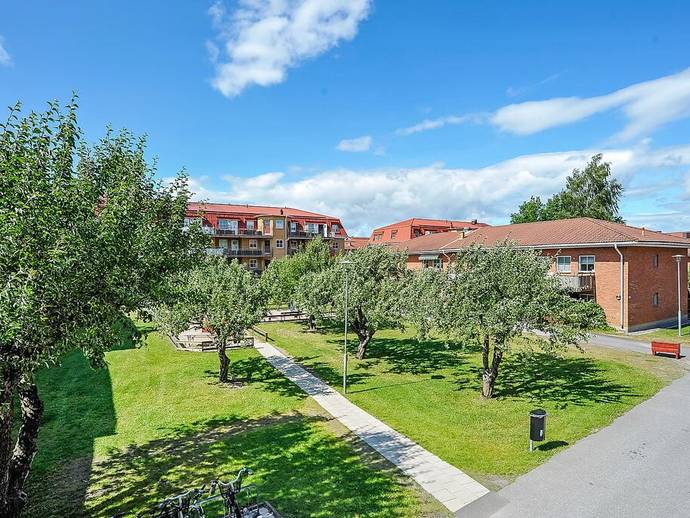 2 rok · 70 m² · Rothoffsvägen 16A
