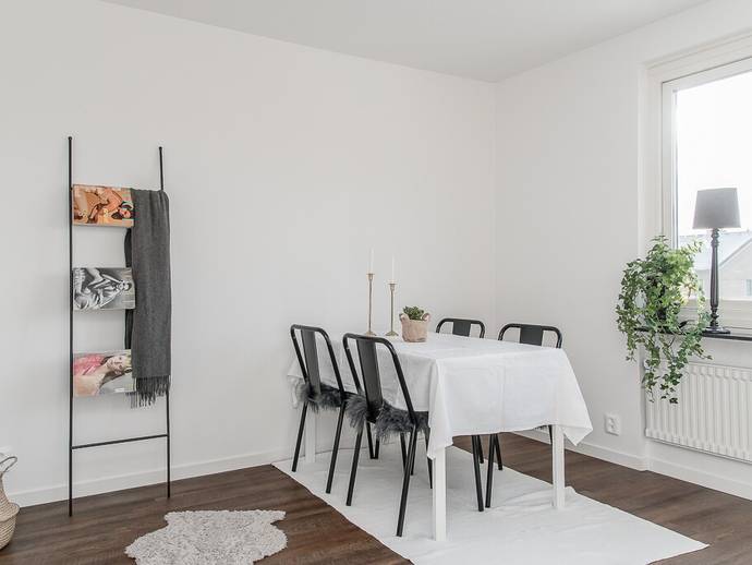 1 rok · 25,4 m² · Trandaredsgatan 33