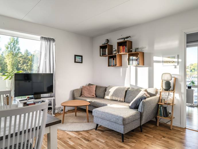 2 rok · 43 m² · Kubikvägen 3