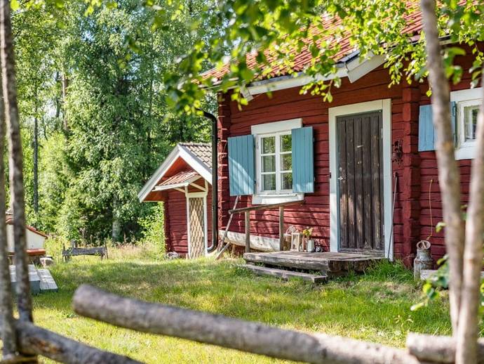 1 rok · 35 m² · Bastberget 10