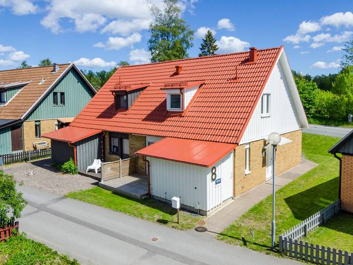 3 rok · 90 m² · Syrénstigen 8
