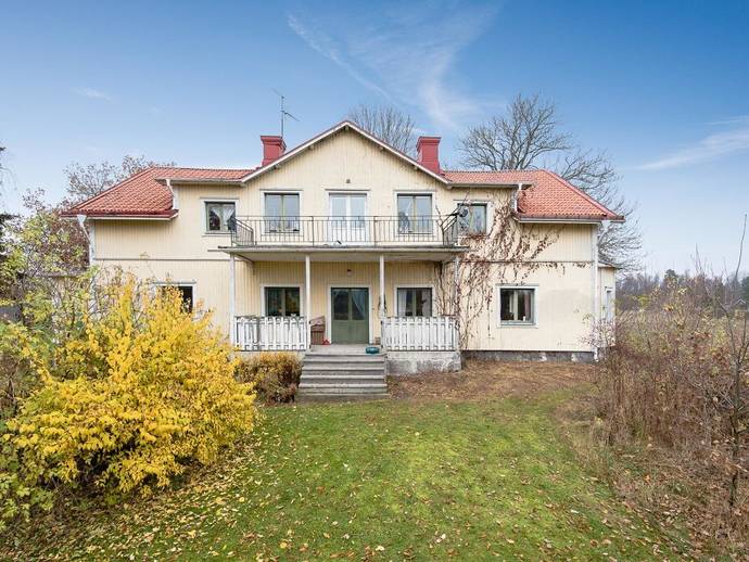 11 rok · 358 m² · Edesta 31