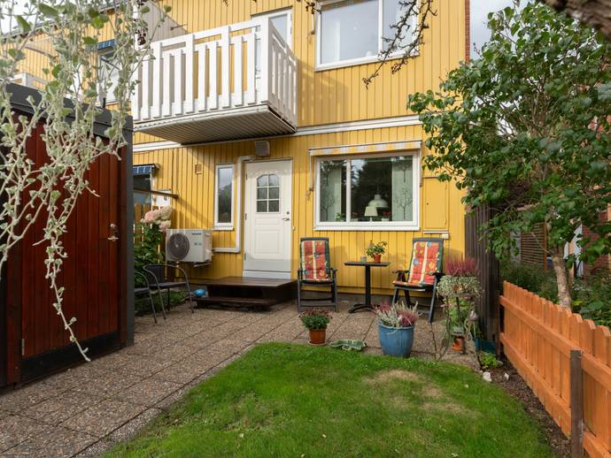 4 rok · 105 m² · Broängsbacken 24