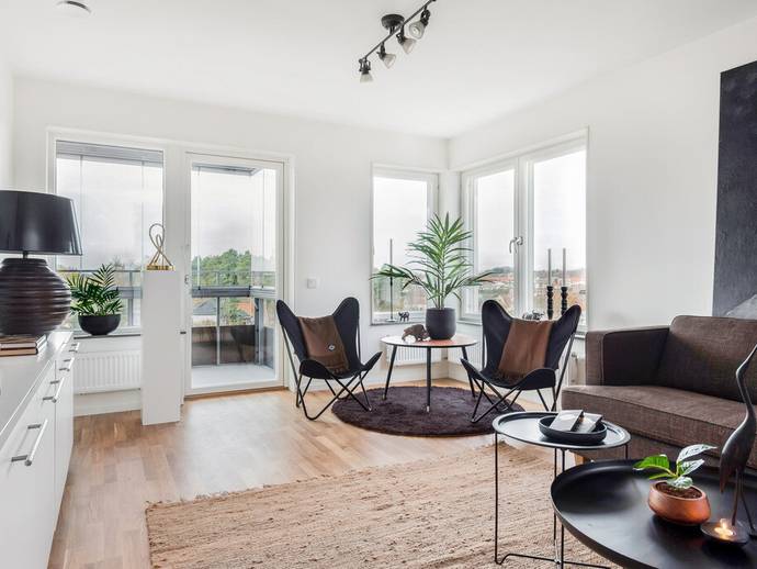 3 rok · 80 m² · Snickaregatan 3