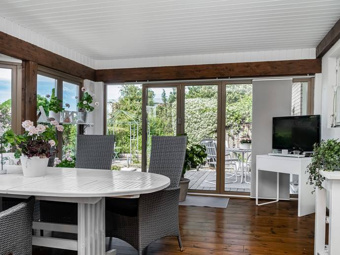 6 rok · 181 m² · Mellangatan 5