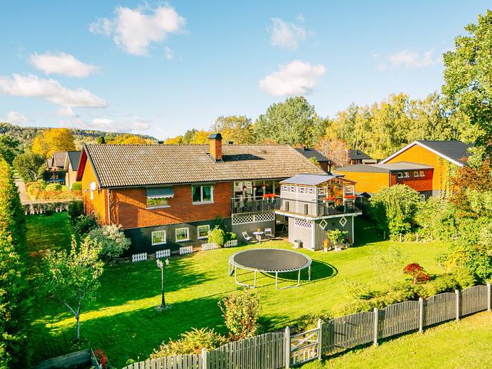6 rok · 116 m² · Forslunds väg 30