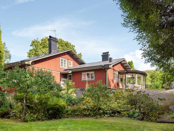 stenhamrav-gen-8-i-sterhaninge-haninge-kommun-villa-till-salu-hemnet