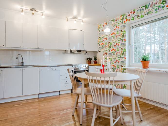 2 rok · 69,9 m² · Stenhagsvägen 148