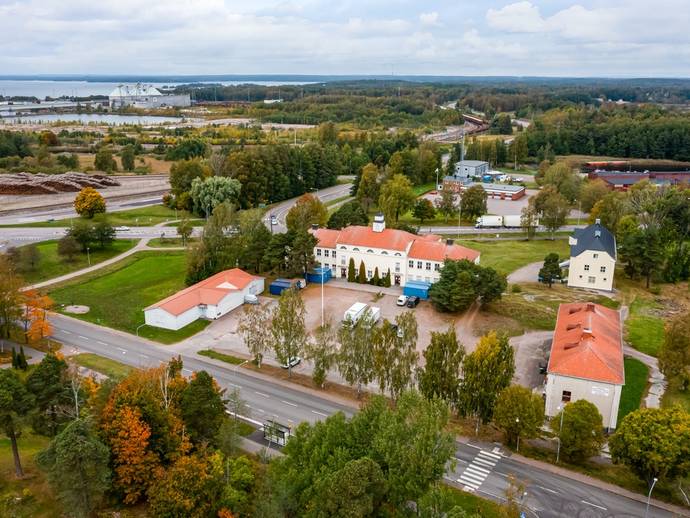 Bruksgatan 20 i Skoghall, Hammarö kommun - övrigt till salu - Hemnet