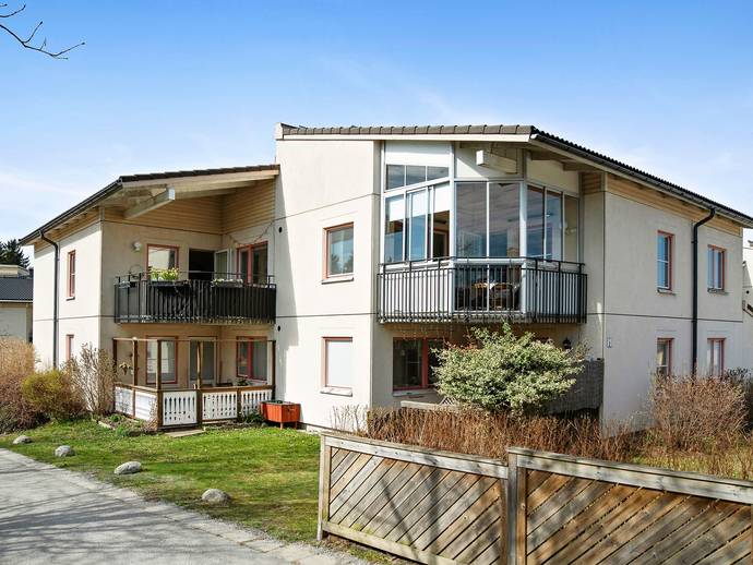 3 rok · 77,1 m² · Britas gränd 2