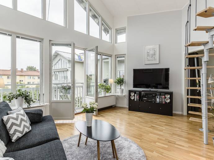 2 rok · 55,7 m² · Källvägen 7, 2tr