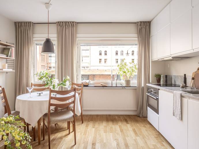 2 rok · 28 m² · Åsögatan 118, 1 tr