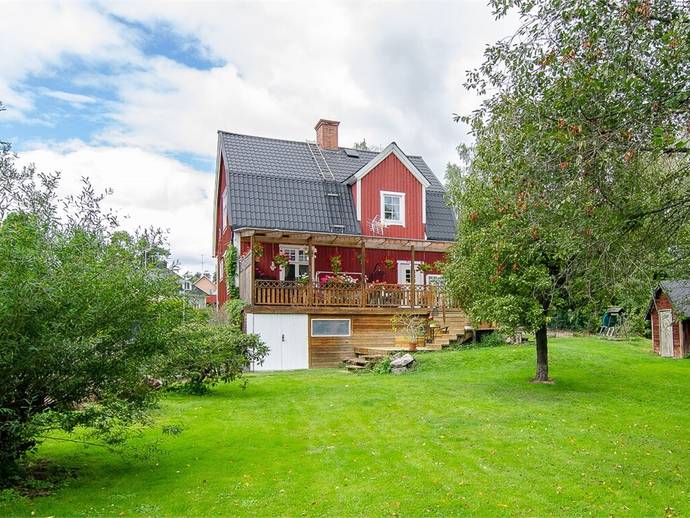 4 rok · 134 m² · Grankottevägen 6