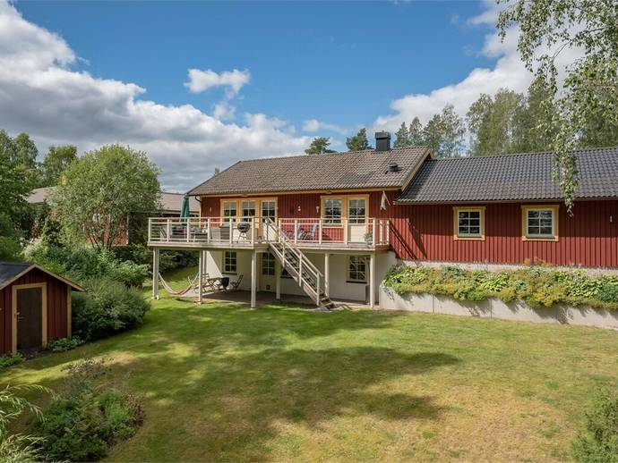 6 rok · 133 m² · Blåbärsstigen 8