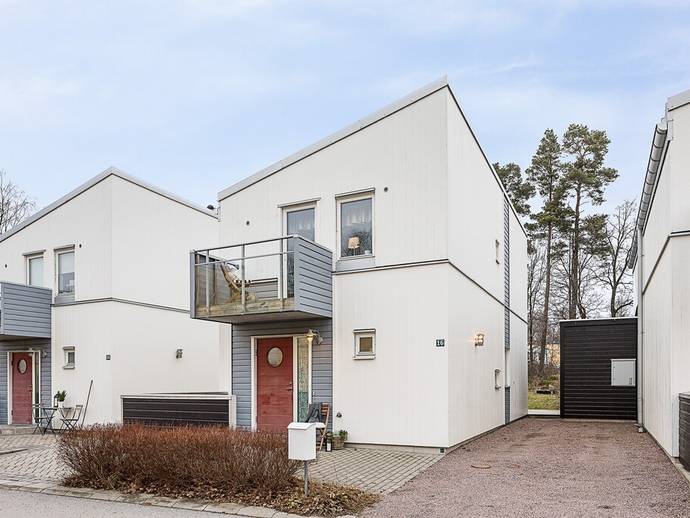 4 rok · 96 m² · Svarvstensvägen 16