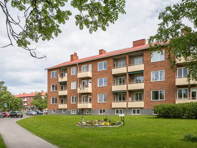 2 rok · 53 m² · Stapelmohrs Väg 18 A