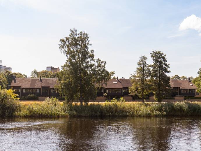 7 rok · 215 m² · Hagtornsgatan 7