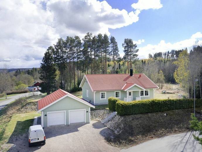 5 rok · 127 m² · Sörgårdsvägen 7