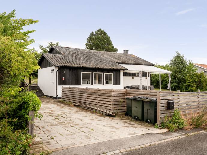 Tallvägen 9