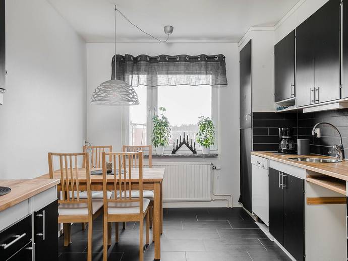 2 rok · 58,5 m² · Majorsallén 66B