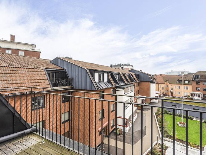 4 rok · 96,3 m² · Kasten Rönnowsgatan 3I