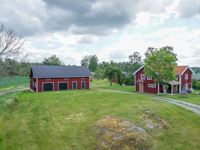 stra-ny-starrmyra-1-i-vikbolandet-norrk-pings-kommun-villa-till