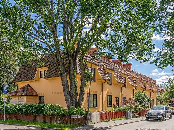 Margaretavägen 21 i Gamla Enskede, Stockholms kommun - Radhus till salu ...