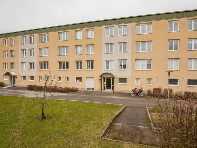 4 rok · 94 m² · Frösängsvägen 80