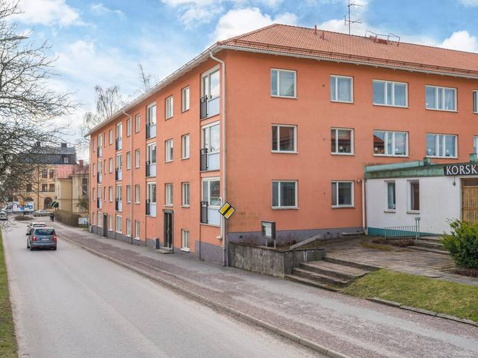Brunnsgatan 47 i Centrum väster, Nyköpings kommun - lägenhet till salu ...