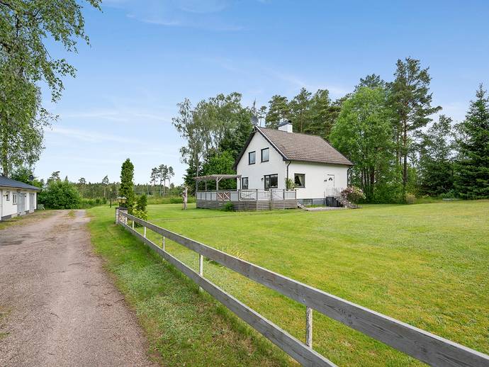 Hunnaryd Gunnarsberg i Örby, Marks kommun - villa till salu - Hemnet