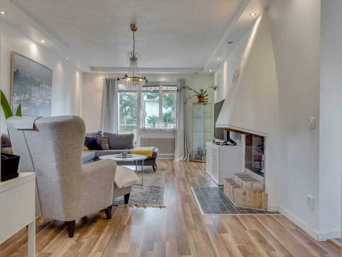 3 rok · 83 m² · Drottninggatan 32B