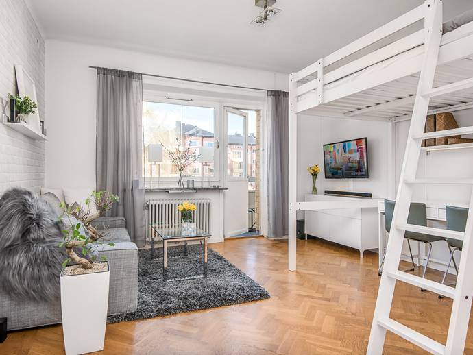 1 rok · 36,5 m² · Styrestagatan 2