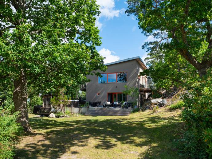 6 rok · 196 m² · Sommarbovägen 9