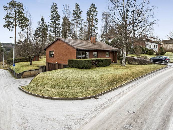4 rok · 94 m² · Södra Vägen 41